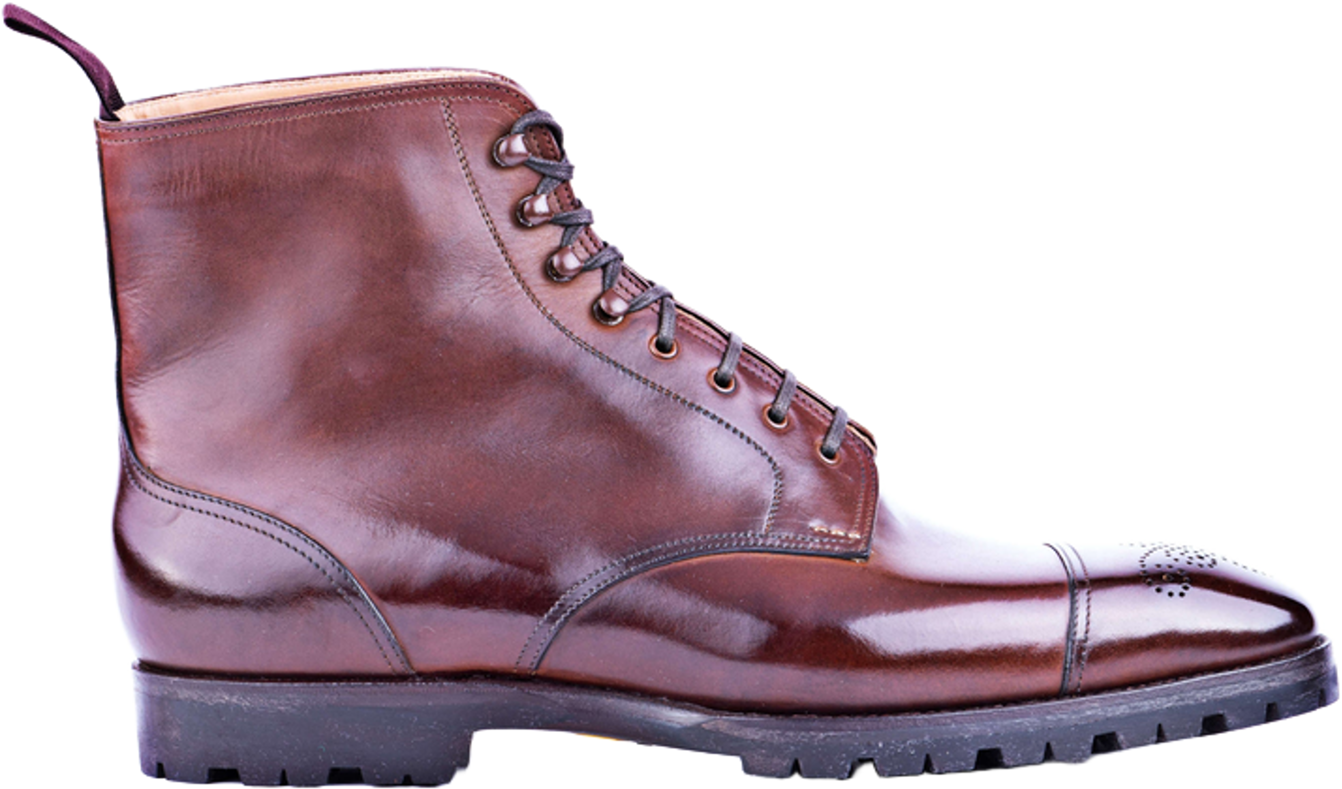 Saint Crispins Derby ankle boots with straight toe cap and medallion