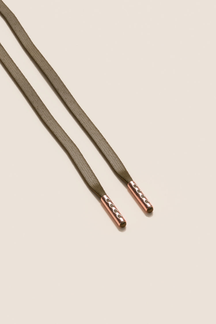 Senkels Light Brown 3mm Flat Waxed Shoelaces with Rose Gold Aglets